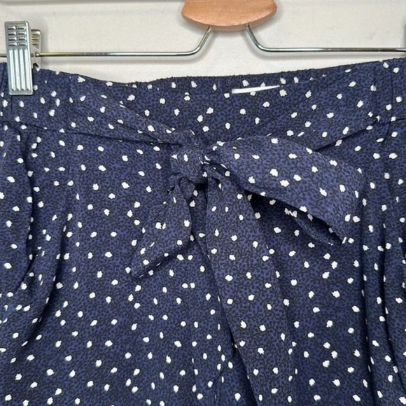 Aritzia Wilfred Faun Pant High-Waisted Wide-Leg Pant - Picture 5 of 13